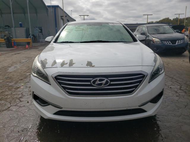 5NPE24AF8GH427384 - 2016 HYUNDAI SONATA SE WHITE photo 5