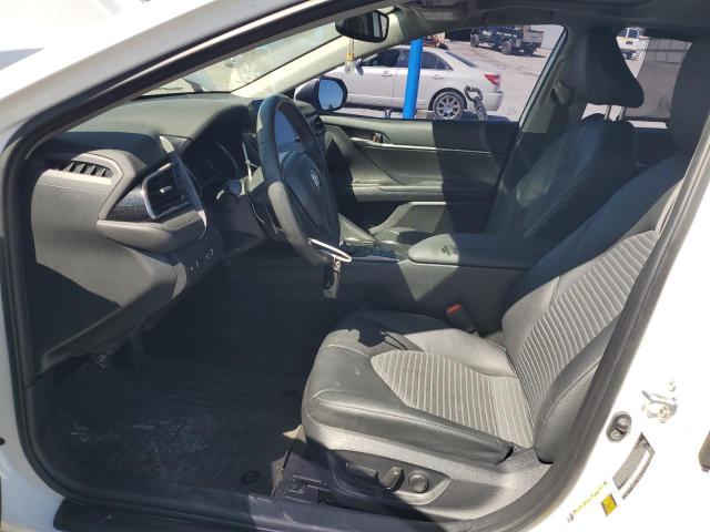 4T1T11AK8PU768257 - 2023 TOYOTA CAMRY SE NIGHT SHADE WHITE photo 7