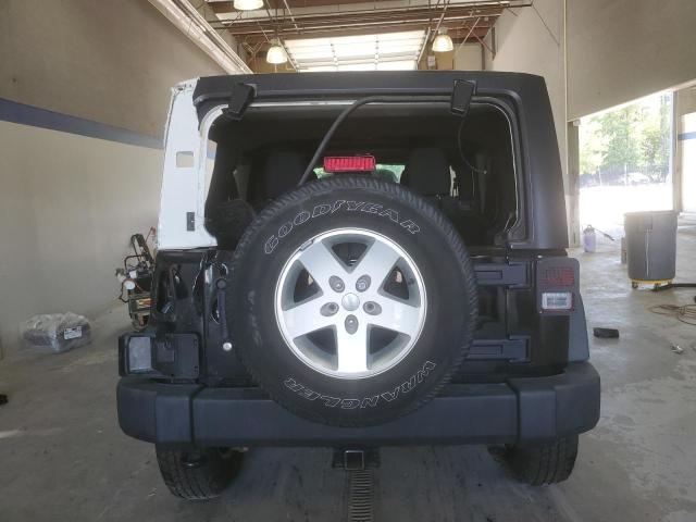 1C4BJWDG3FL506462 - 2015 JEEP WRANGLER U SPORT BLACK photo 6