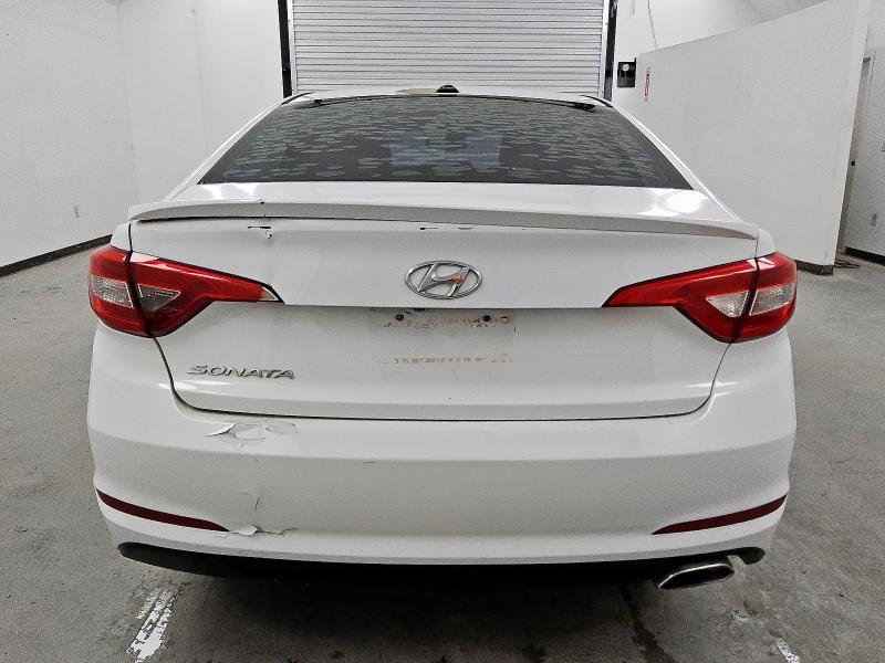 5NPE24AF6GH308197 - 2016 HYUNDAI SONATA SE 白色 照片 6