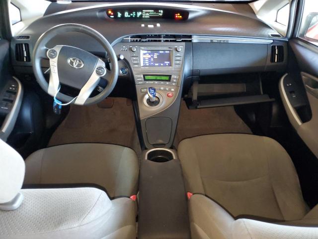 JTDKN3DUXD1725503 - 2013 TOYOTA PRIUS RED photo 8