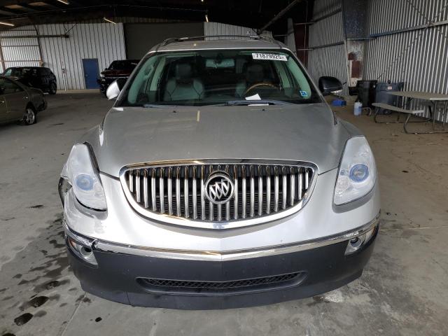5GAKVBED4BJ389967 - 2011 BUICK ENCLAVE CXL SILVER photo 5