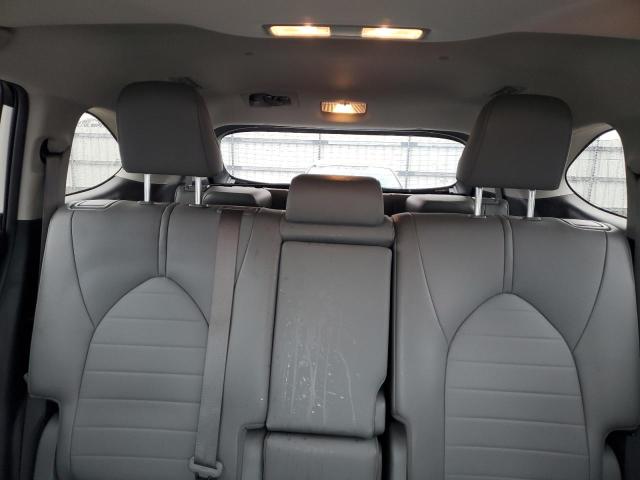 5TDGZRAH7MS060485 - 2021 TOYOTA HIGHLANDER XLE WHITE photo 10