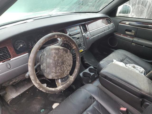 2L1FM88W48X654046 - 2008 LINCOLN TOWN CAR EXECUTIVE WHITE photo 8