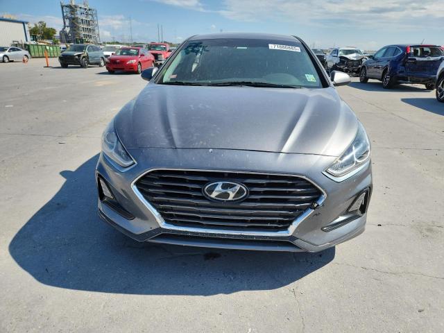5NPE24AF4KH819819 - 2019 HYUNDAI SONATA SE ნაცრისფერი ფოტო 5