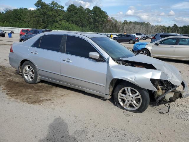 1HGCM56706A045608 - 2006 HONDA ACCORD EX SILVER photo 4