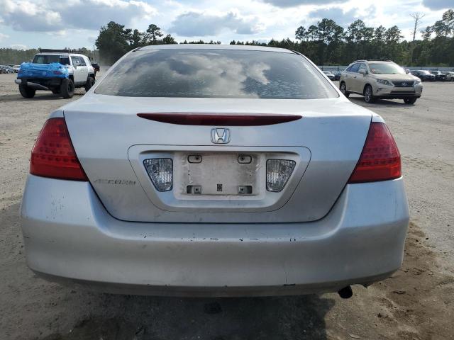 1HGCM56706A045608 - 2006 HONDA ACCORD EX SILVER photo 6