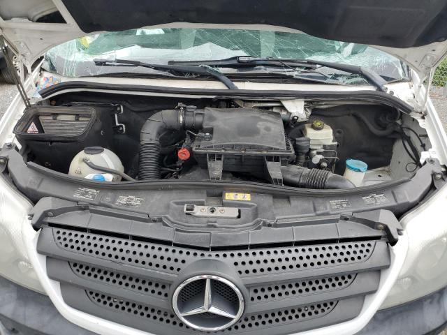 WD3PE8DDXGP184144 - 2016 MERCEDES-BENZ SPRINTER 2500 Weiß Foto 12