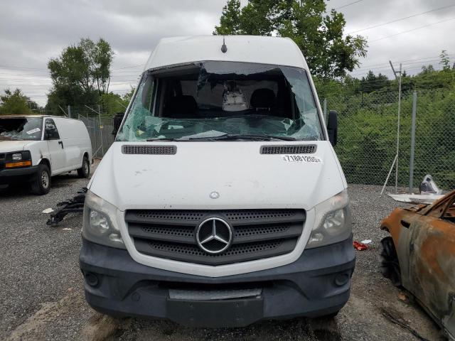 WD3PE8DDXGP184144 - 2016 MERCEDES-BENZ SPRINTER 2500 Weiß Foto 5