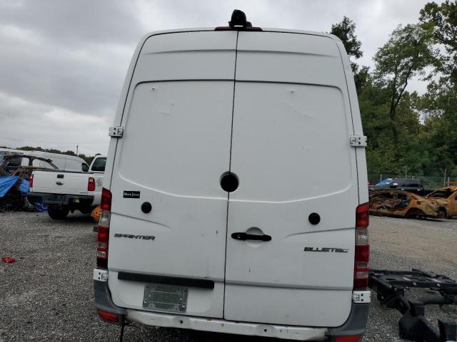 WD3PE8DDXGP184144 - 2016 MERCEDES-BENZ SPRINTER 2500 Weiß Foto 6