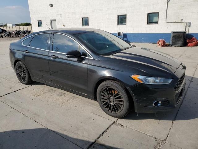 1FA6P0HD3E5398947 - 2014 FORD FUSION SE BLACK photo 4