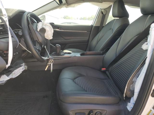 4T1G11AKXRU216473 - 2024 TOYOTA CAMRY SE NIGHT SHADE WHITE photo 7