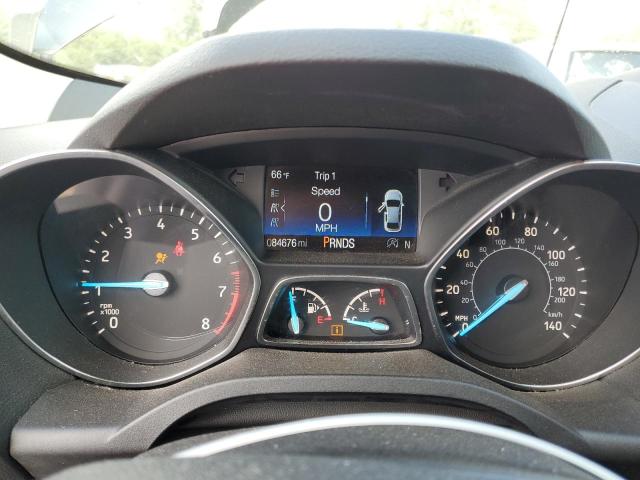 1FMCU9GD8JUC33273 - 2018 FORD ESCAPE SE ნაცრისფერი ფოტო 9