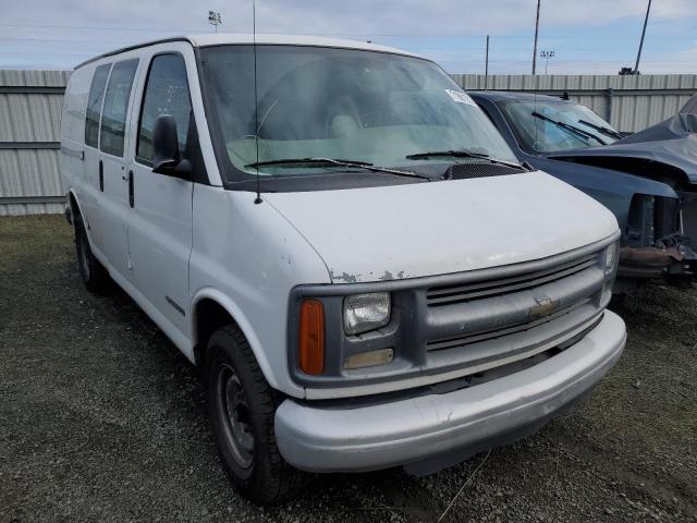 1GCHG35R3T1015839 - 1996 CHEVROLET VAN G3500 WHITE photo 4