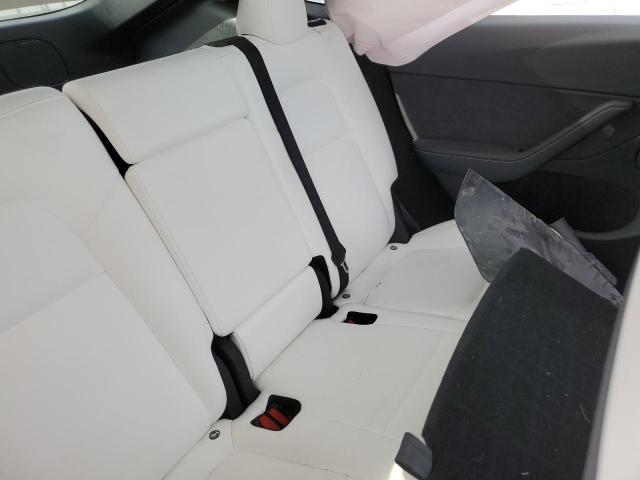 7SAYGDEE3RF991576 - 2024 TESLA MODEL Y Szary zdjęcie 10