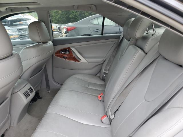 4T4BF3EK7BR159923 - 2011 TOYOTA CAMRY BASE GRAY photo 10