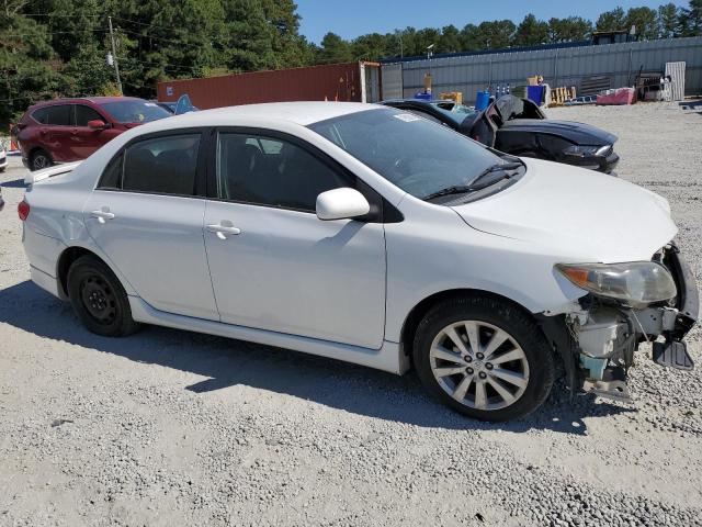 2T1BU4EE3AC527725 - 2010 TOYOTA COROLLA BASE WHITE photo 4