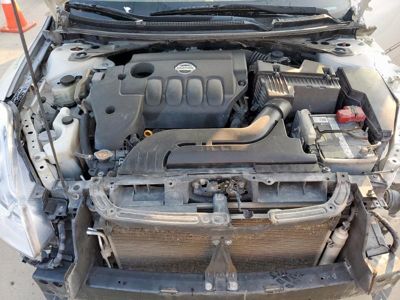 1N4AL2AP4CC158689 - 2012 NISSAN ALTIMA BASE WHITE photo 11