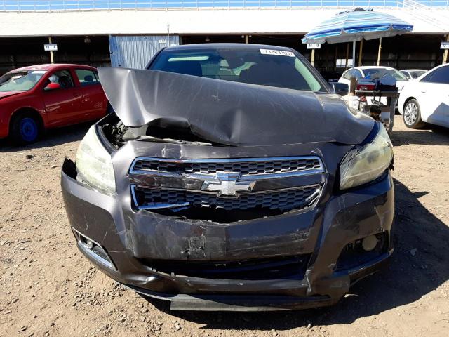 1G11H5SA1DF306717 - 2013 CHEVROLET MALIBU LTZ رمادي صورة 5