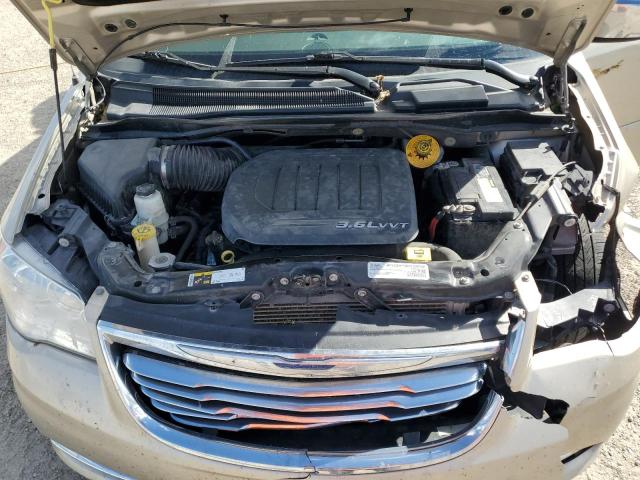 2C4RC1CG3FR754795 - 2015 CHRYSLER TOWN & COU TOURING L GOLD photo 12