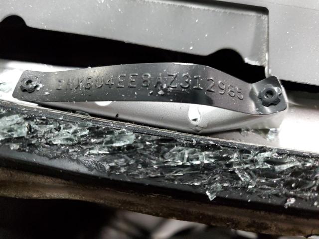 1NXBU4EE8AZ312985 - 2010 TOYOTA COROLLA BASE SILVER photo 12