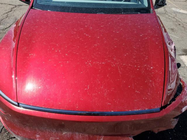 7SAYGDEE1TF399455 - 2026 TESLA MODEL Y BURGUNDY photo 11