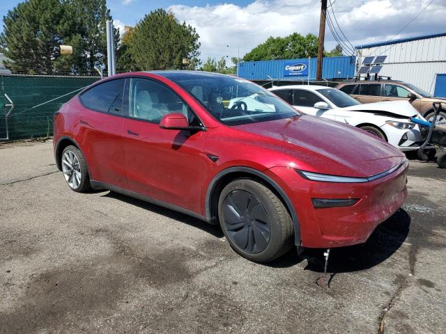 7SAYGDEE1TF399455 - 2026 TESLA MODEL Y BURGUNDY photo 4