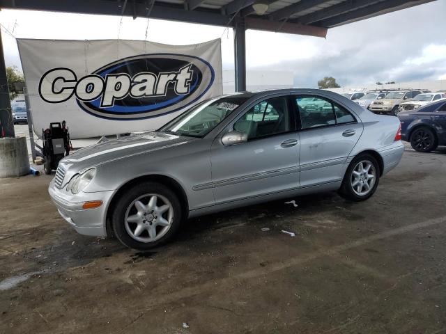 2002 MERCEDES-BENZ C 320, 