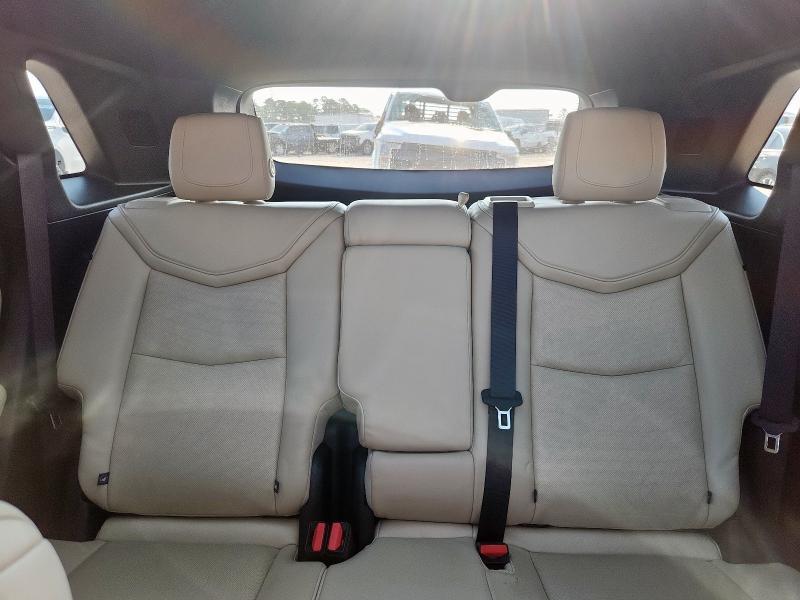 1GYKNCRSXJZ193880 - 2018 CADILLAC XT5 LUXURY RED photo 10