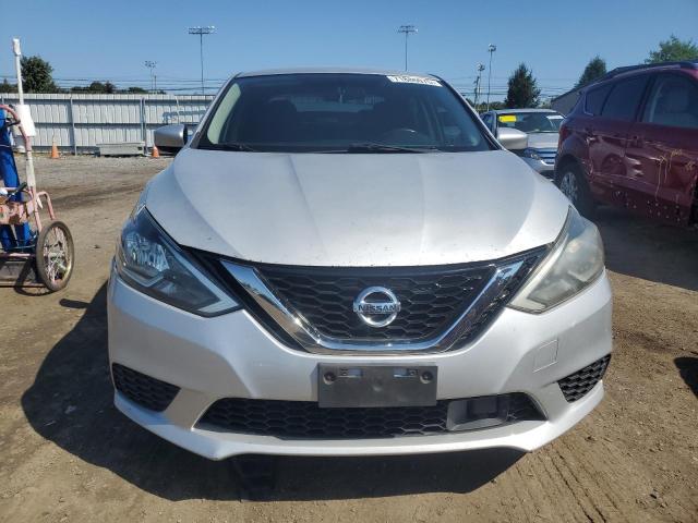 3N1AB7AP0KY324161 - 2019 NISSAN SENTRA S 银色 照片 5
