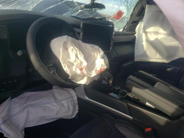 5TFNC5AB6NX001355 - 2022 TOYOTA TUNDRA CREWMAX PLATINUM Schwarz Foto 8