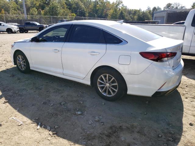 5NPE24AF7JH686486 - 2018 HYUNDAI SONATA SE WHITE photo 2