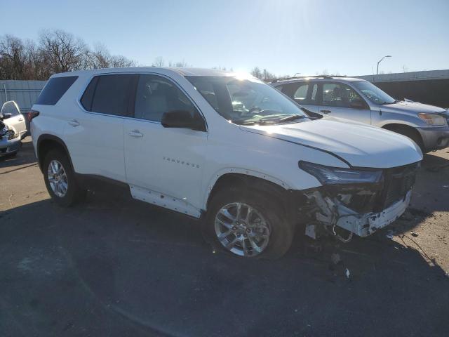 1GNEVFKW2PJ100544 - 2023 CHEVROLET TRAVERSE LS WHITE photo 4