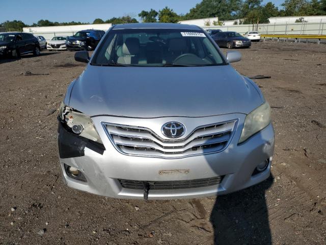 4T4BF3EK8BR124615 - 2011 TOYOTA CAMRY BASE SILVER photo 5