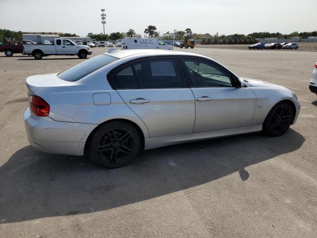 WBAVB13576KX37073 - 2006 BMW 3 SERIES I SILVER photo 3