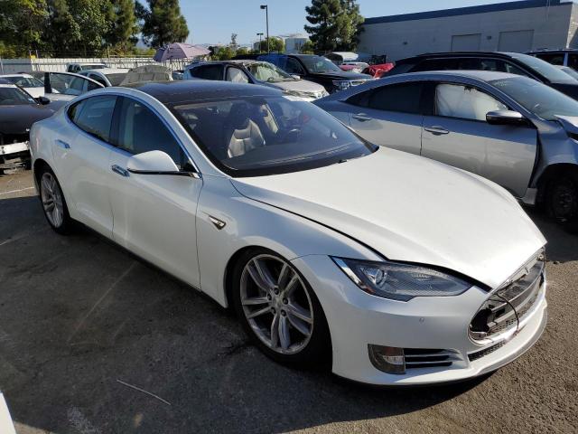 5YJSA1CG1DFP27305 - 2013 TESLA MODEL S Սպիտակ լուսանկար 4