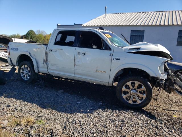 3C6UR5FJXKG603564 - 2019 RAM 2500 LARAMIE WHITE photo 4