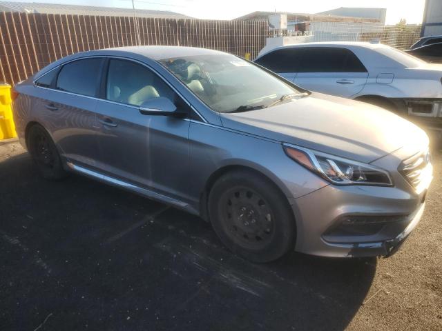 5NPE34AB9HH501018 - 2017 HYUNDAI SONATA SPORT 银色 照片 4