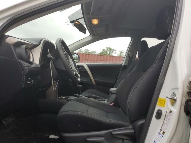 2T3RFREV3DW102196 - 2013 TOYOTA RAV4 XLE WHITE photo 7
