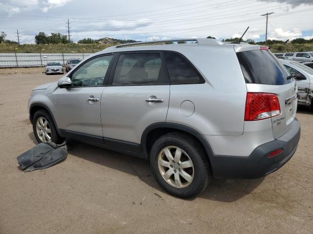 5XYKT3A60DG342097 - 2013 KIA SORENTO LX SILVER photo 2