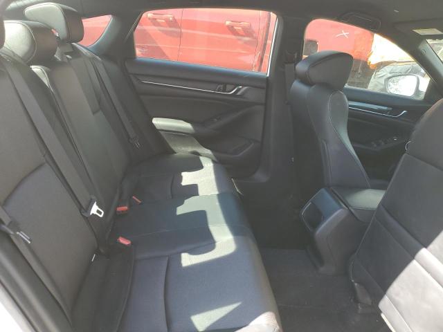 1HGCV1F39JA226993 - 2018 HONDA ACCORD SPORT WHITE photo 10