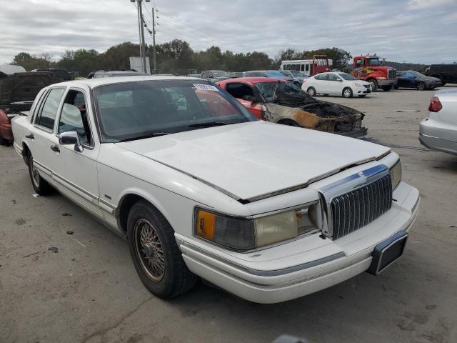 1LNLM82W3RY676017 - 1994 LINCOLN TOWN CAR SIGNATURE WHITE photo 4