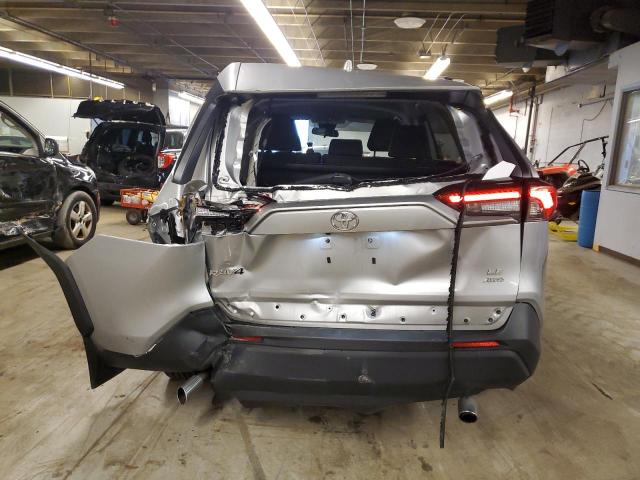 2T3G1RFV7MC234416 - 2021 TOYOTA RAV4 LE SILVER photo 6