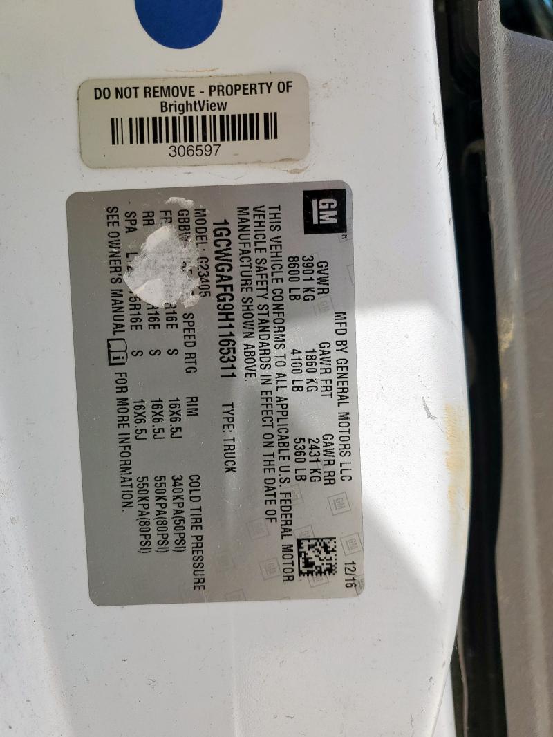 1GCWGAFG9H1165311 - 2017 CHEVROLET EXPRESS G2500 WHITE photo 13