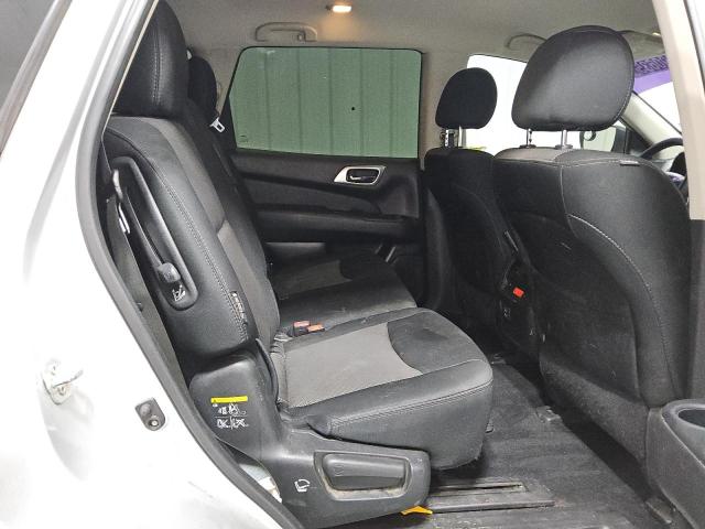 5N1DR2MN4JC677699 - 2018 NISSAN PATHFINDER S 银色 照片 11