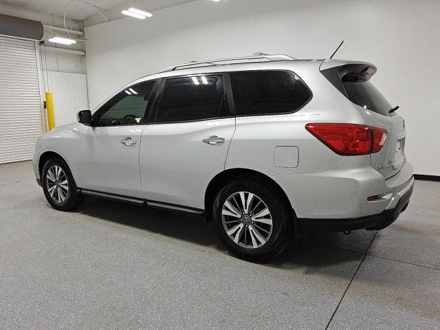 5N1DR2MN4JC677699 - 2018 NISSAN PATHFINDER S 银色 照片 2