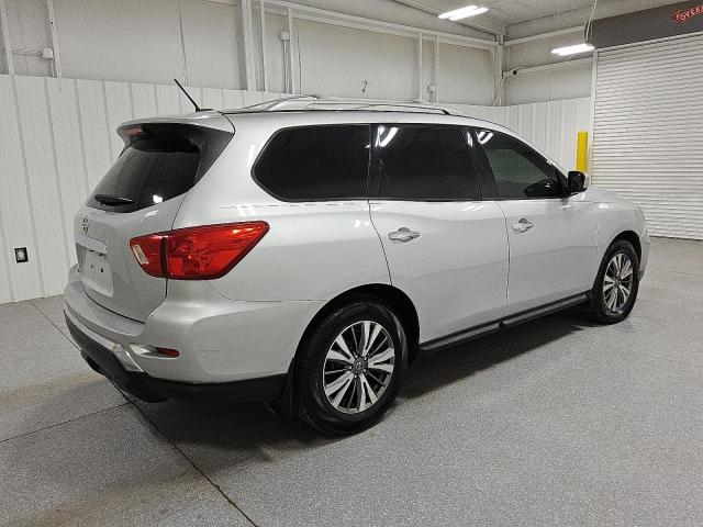 5N1DR2MN4JC677699 - 2018 NISSAN PATHFINDER S 银色 照片 3
