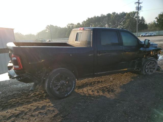 3C6UR5FL2RG218267 - 2024 RAM 2500 LARAMIE BLACK photo 3