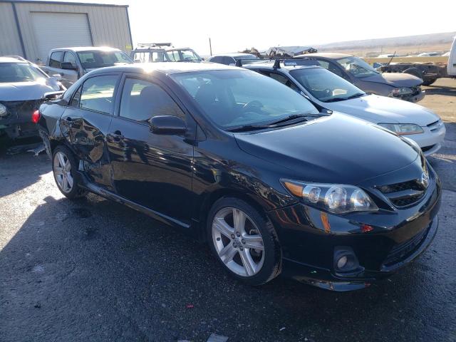 5YFBU4EE6DP115562 - 2013 TOYOTA COROLLA BASE BLACK photo 4
