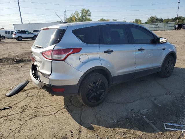 1FMCU0F71EUC73224 - 2014 FORD ESCAPE S 银色 照片 3